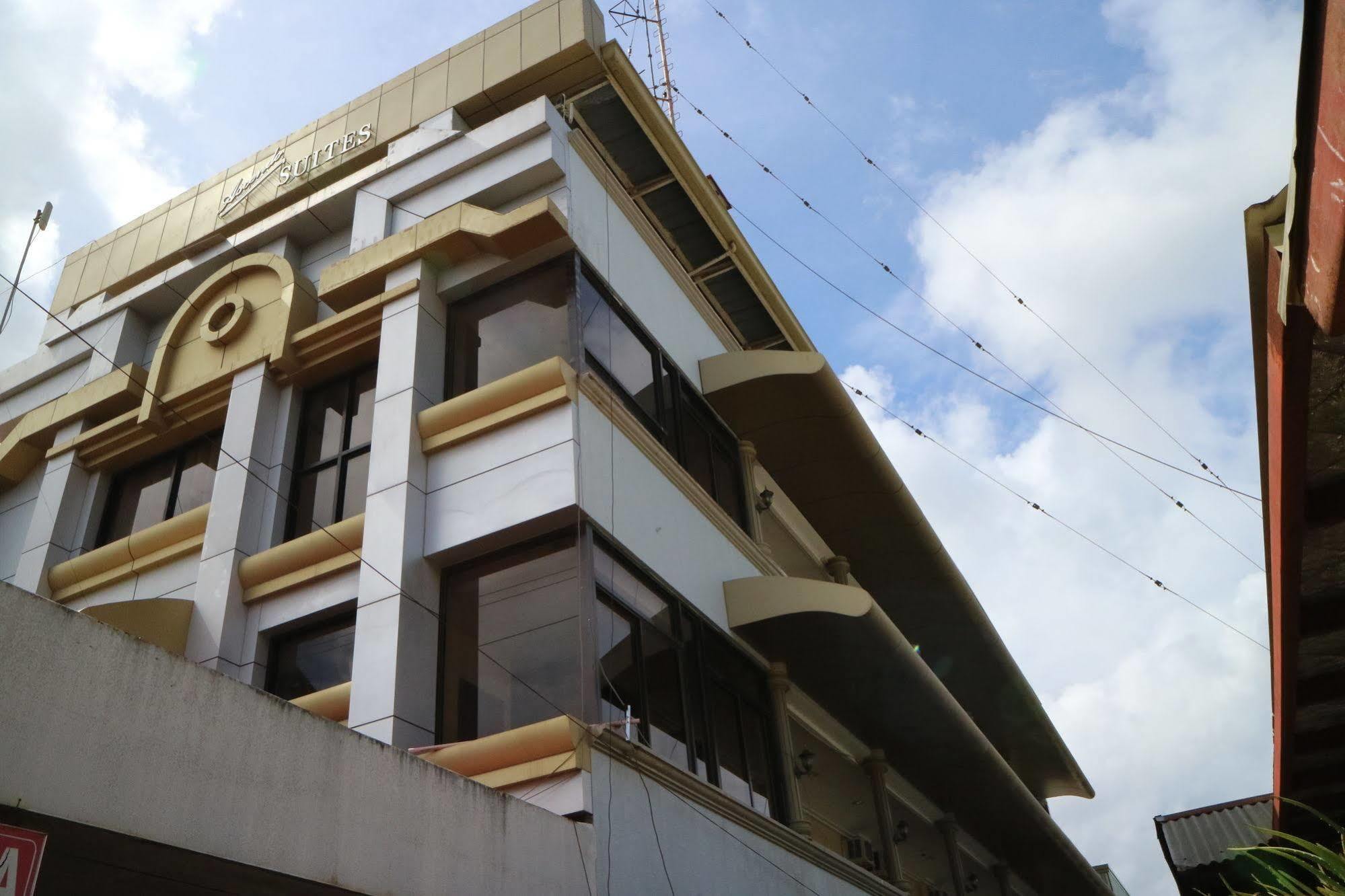 Ascendo Suites Puerto Princesa Exterior foto